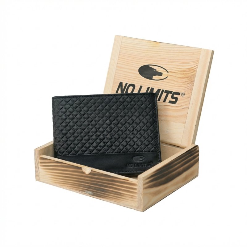 No Limits Herren-Geldbörse aus Echtleder Ohne Münzfach, Elegantes Geflochtenes Design, mit Holz-Geschenkbox — Detail