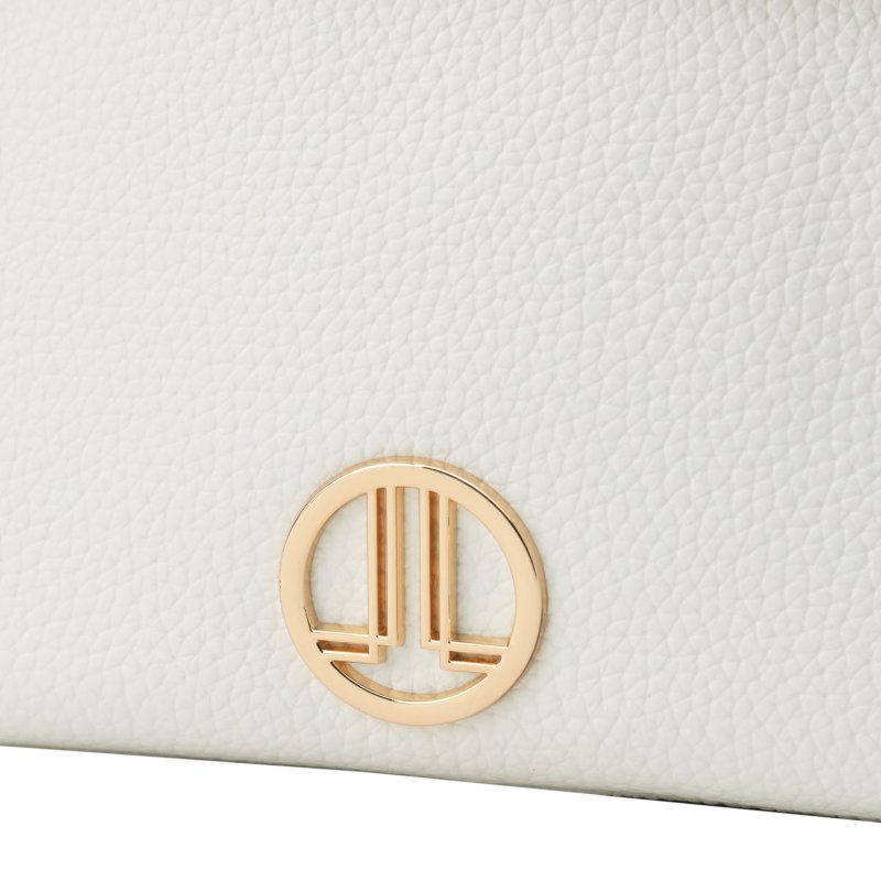 LANCETTI Damen-Umhängetasche aus PU, mit verstellbarem Riemen, mittlere Tasche mit doppeltem Reißverschluss, e… — Logo-Detail